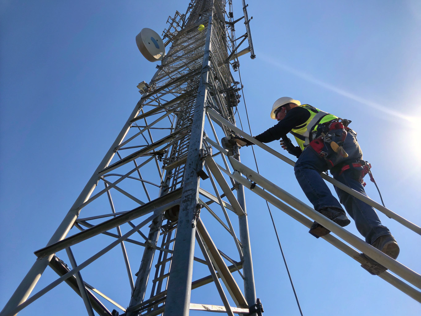 Berezina certified tower climbing crew performing precision 5G microwave installation